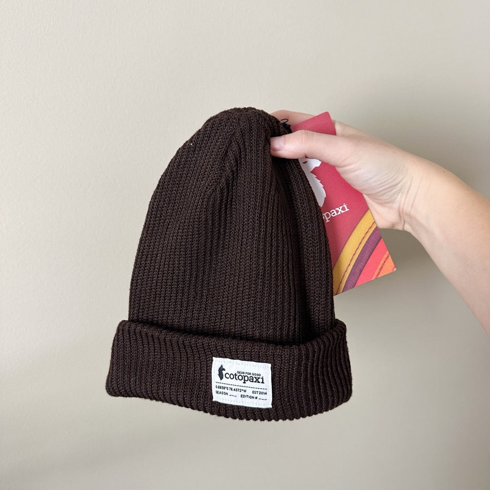 NWT Cotopaxi Wharf Beanie in Black Iris